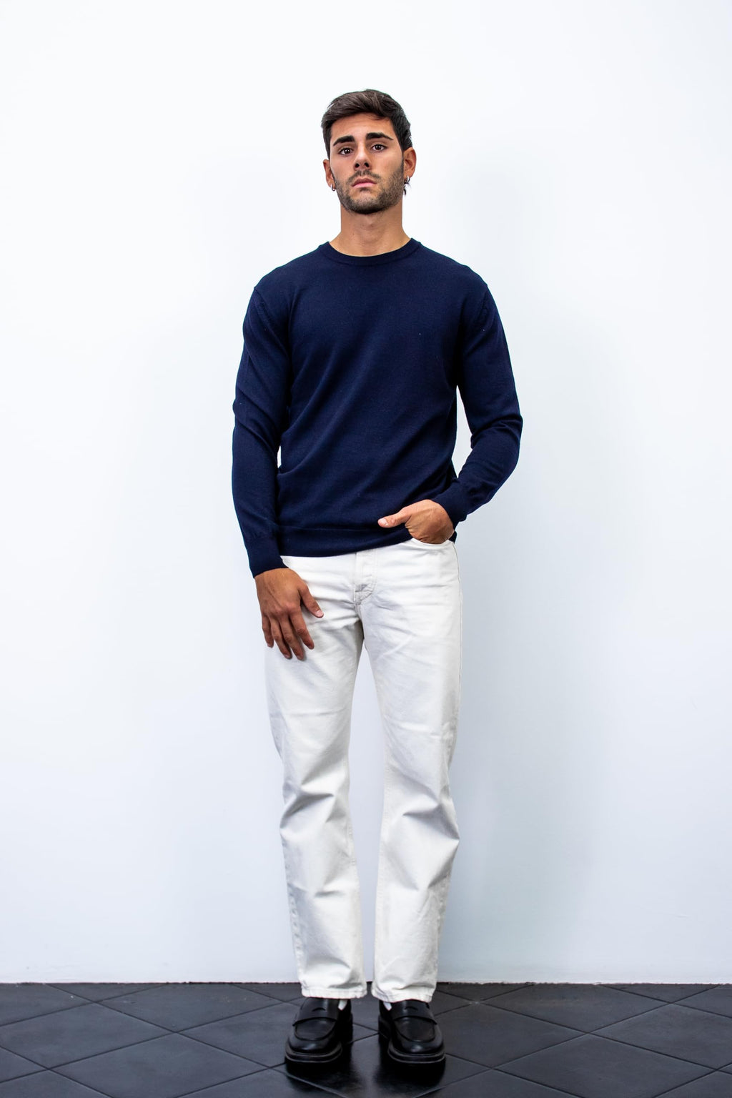 Men's Basic Crew Neck Sweater, 100% Merino Wool, Solid Colour, Long Sleeves, Regular Fit