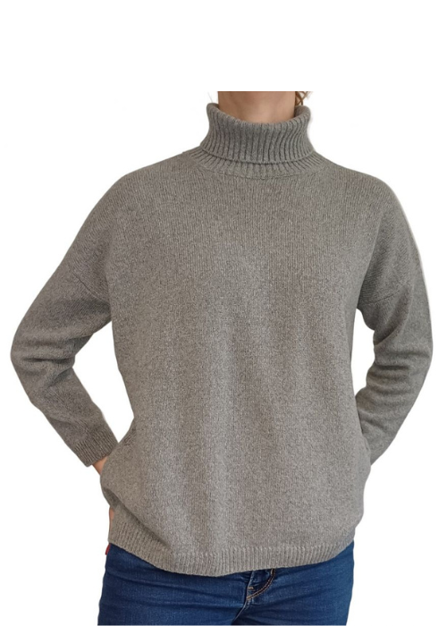 Women's Oversized High Neck Cashmere Sweater Regenerated-11